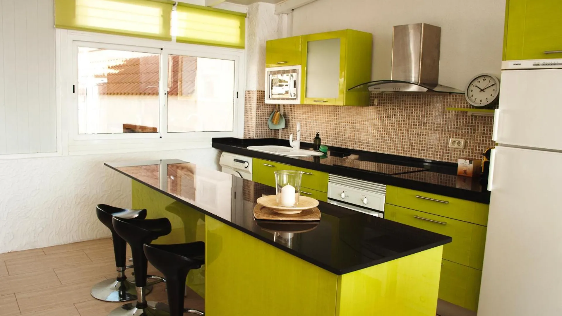 Urban Harmony Nest Apartment Arona