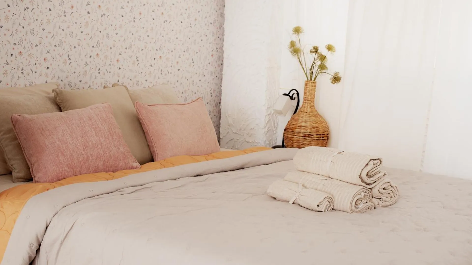 Urban Harmony Nest Apartment Arona  Spain